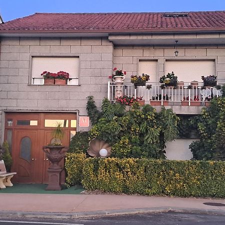 Apartamento Romero Garden A Villanueva De Arosa Exterior photo